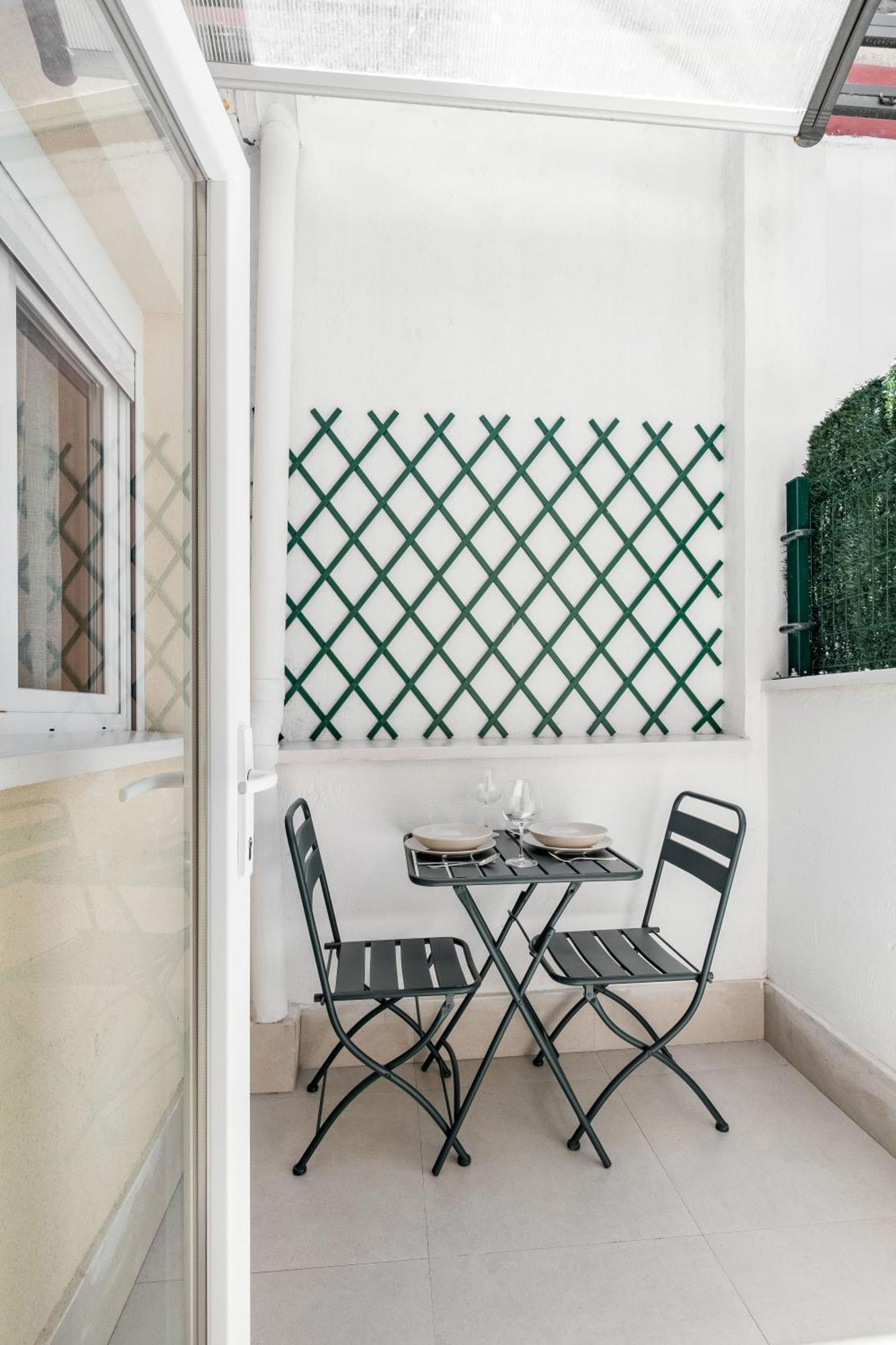 Charming Villaverde Apartment